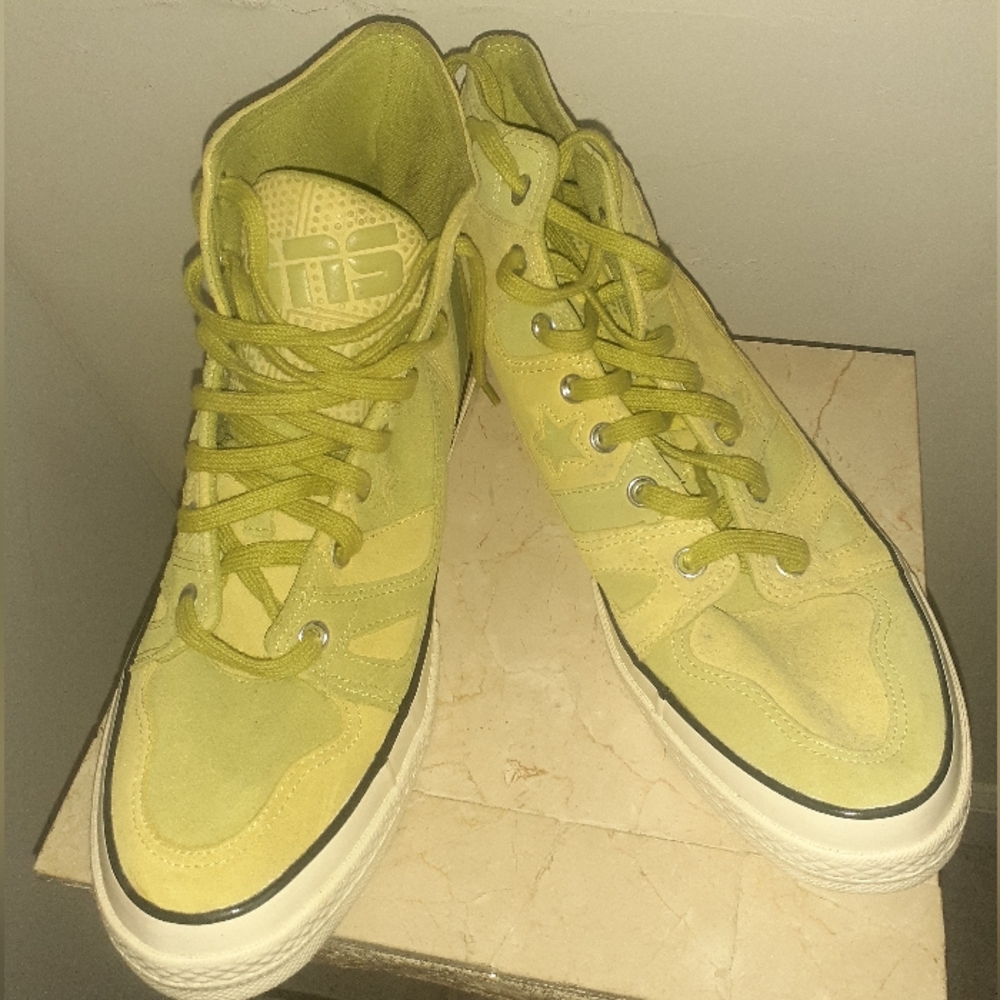 CONVERSE MEN EARTH TONE SUEDE CHUCK 70 E260